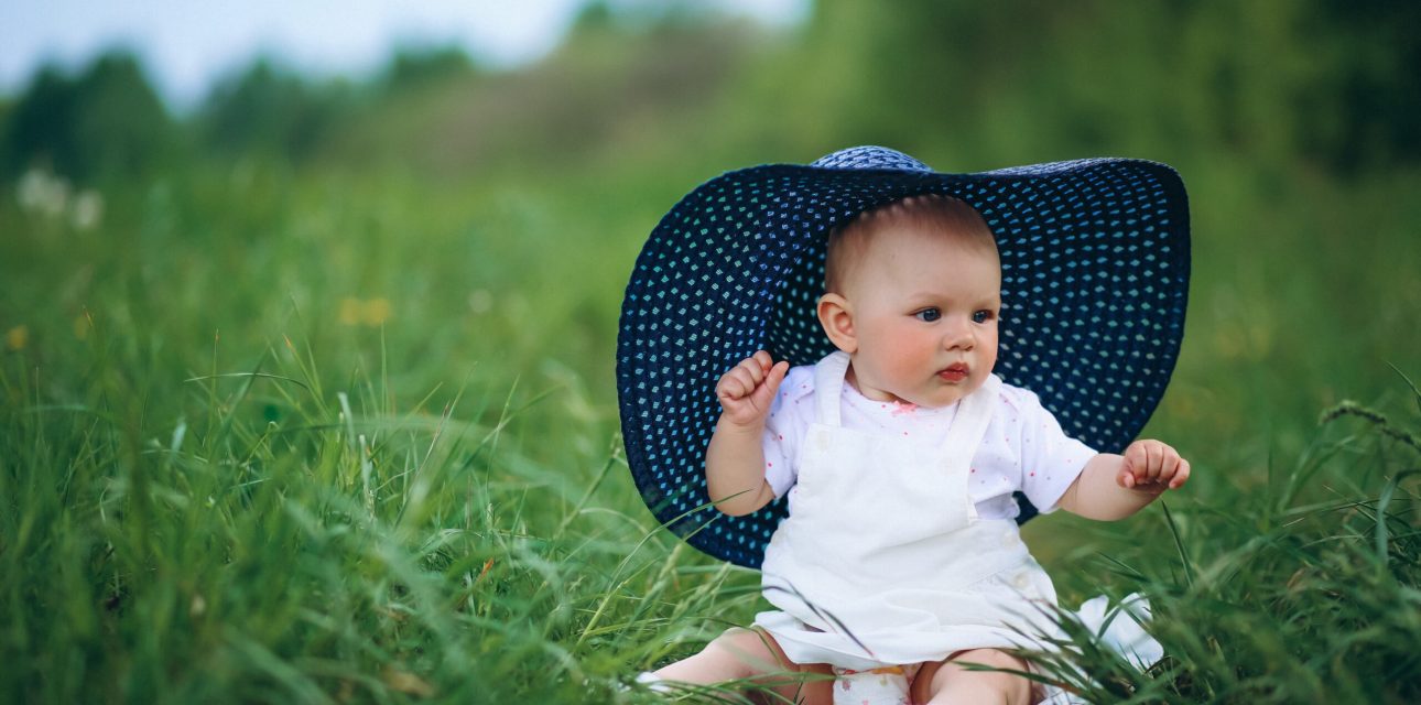 Toddler girl in a hat